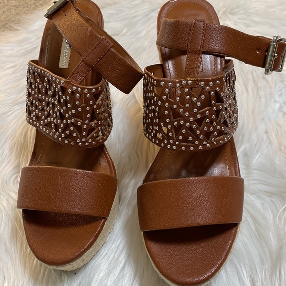 Platform wedge - Picture 2 of 6